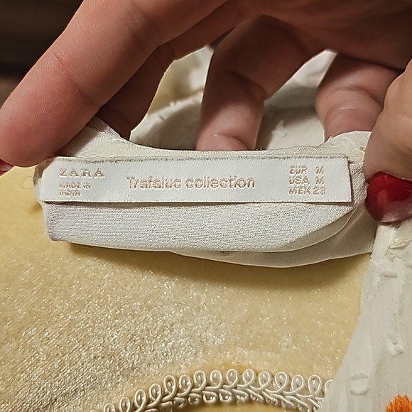 Zara Trafaluc Floral Embroidered Eyelet Tank - Picture 3 of 4